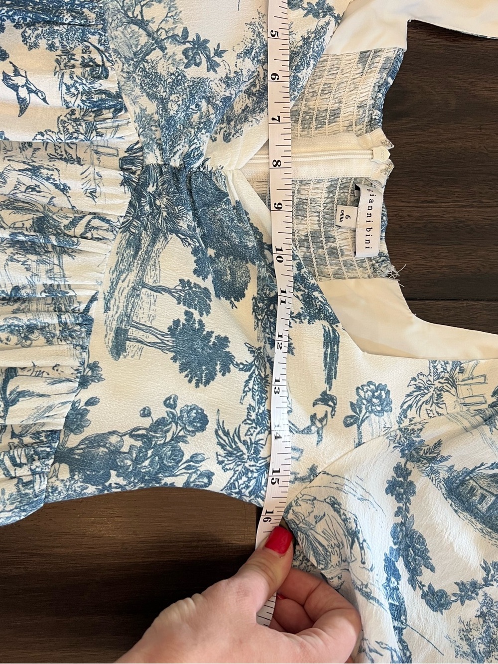 Gianni Bini Blue and White Toile Mini Dress - Picture 5 of 7